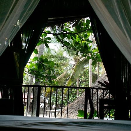 Los Hermanos Beach Hostal Guachaca エクステリア 写真